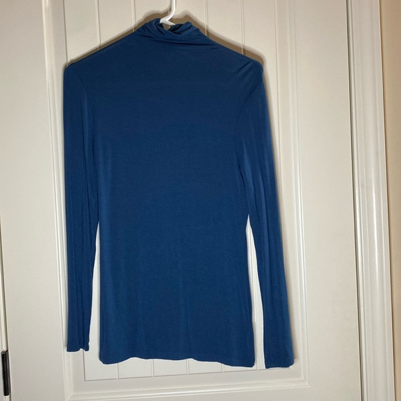Women’s Halogen Long Sleeve Turtle Neck Blue Small - Picture 1 of 5